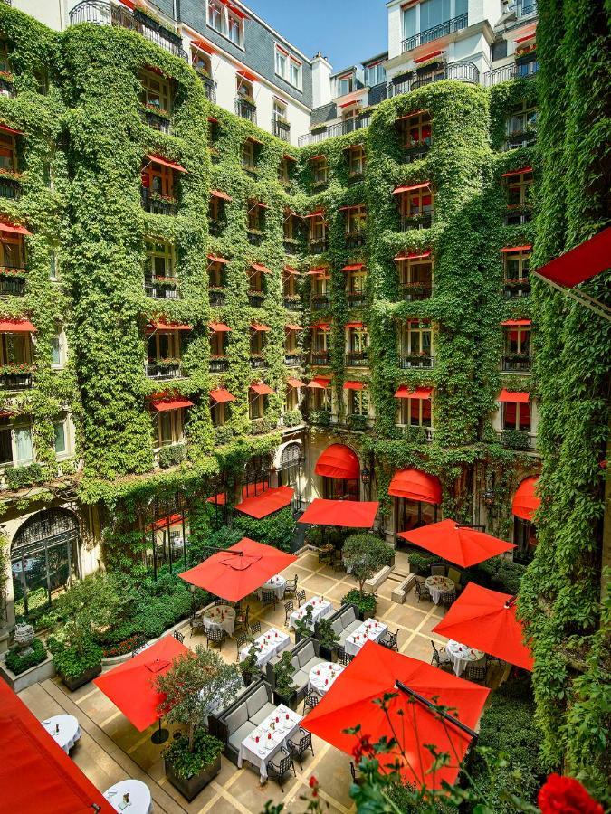 Hotel Plaza Athenee - Dorchester Collection Paris Exteriör bild